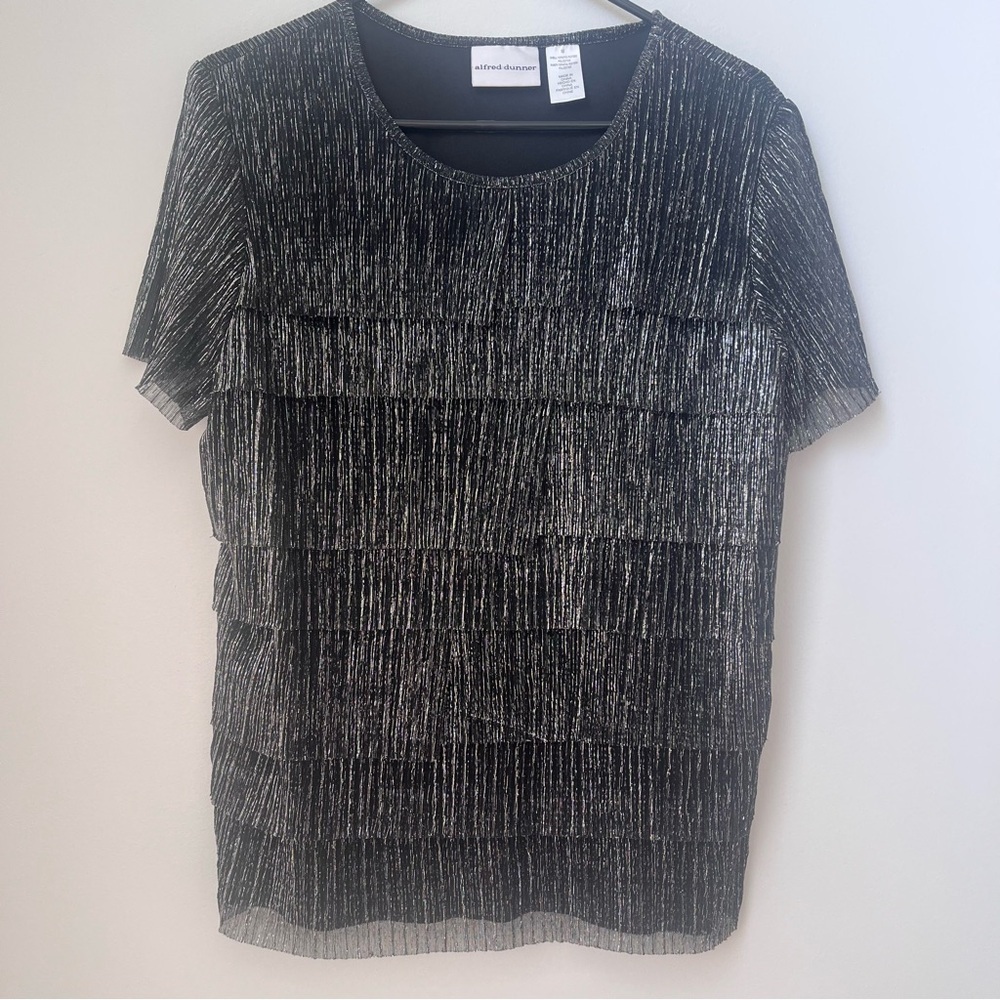 Black and Silver Shimmery Tiered Short Sleeve Top Size Medium